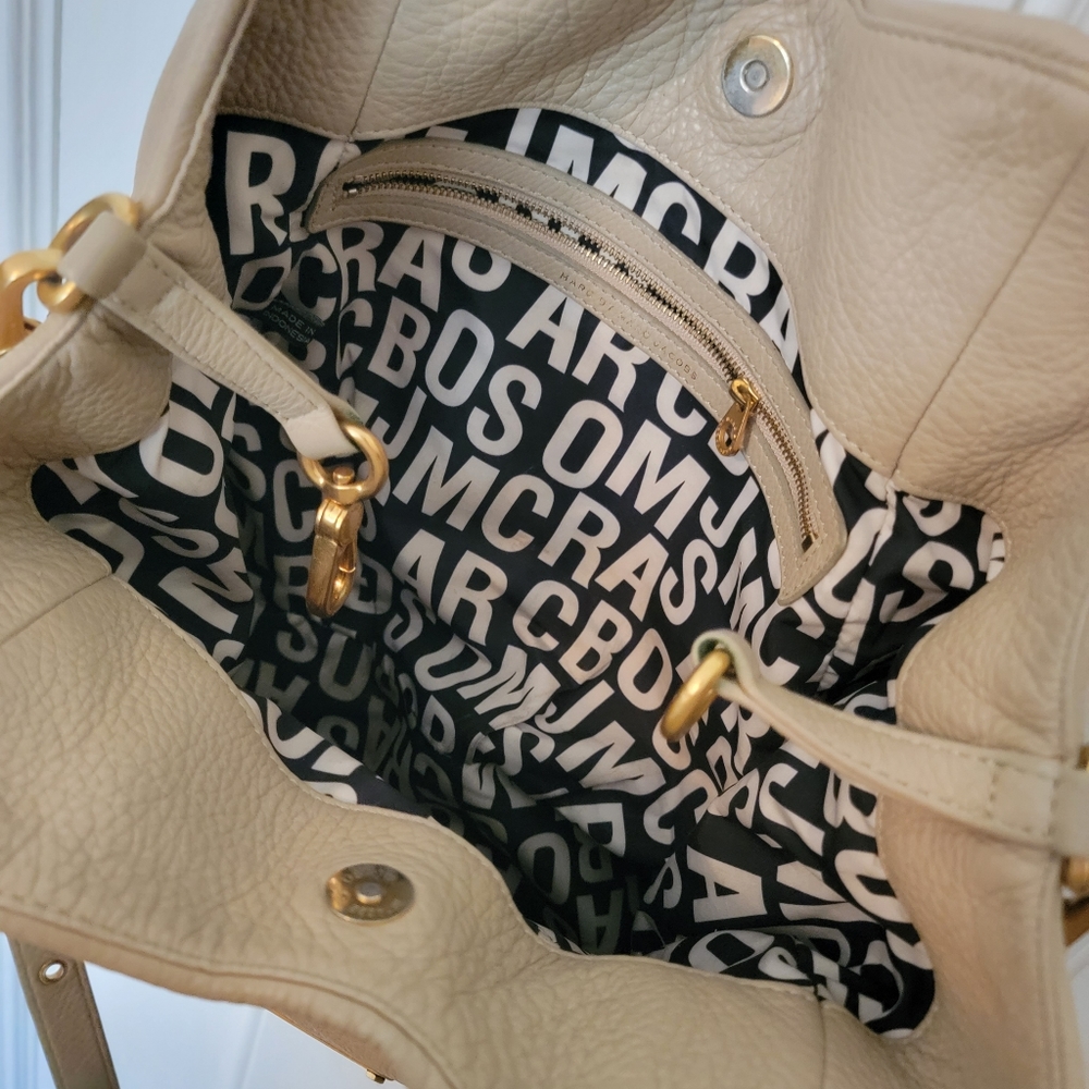 Marc Jacobs leather bag